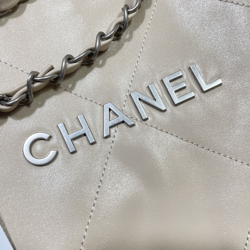 Ch**el hobo 22 bags